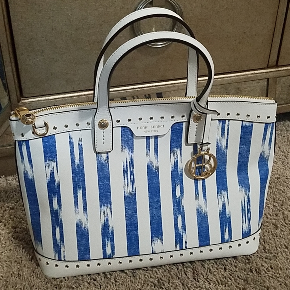 Henri Bendel W 57th Satchel
